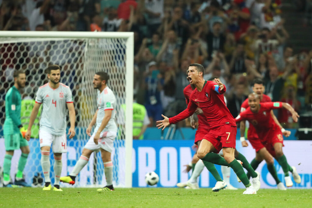 CR7 egyik gólööeme a siocsi vb-csoportmeccsen a háromból (Fotó: Getty Images)